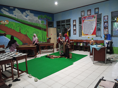 Inter-Class Cleanliness Competition at SD Negeri 001 Babulu